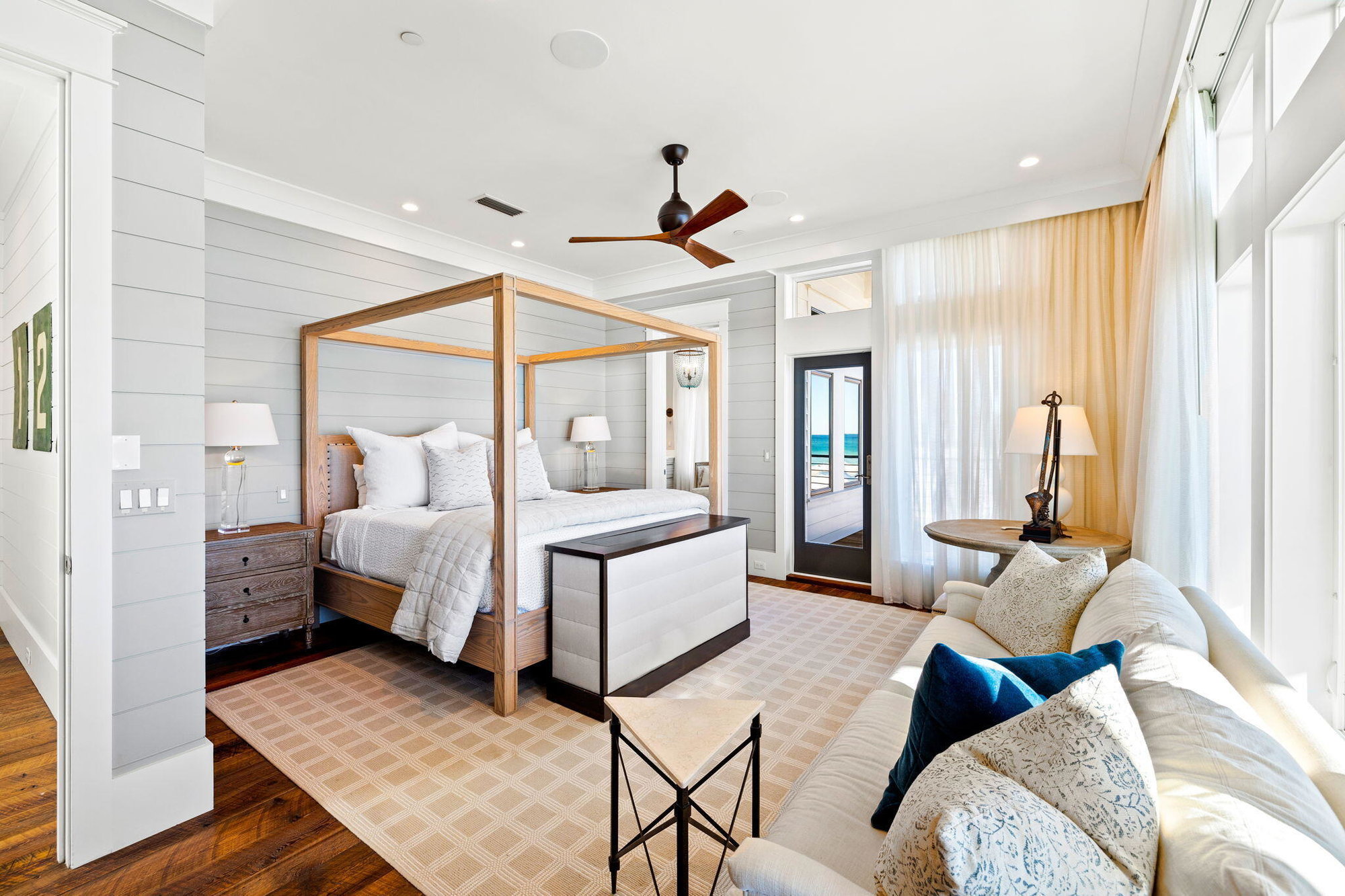 376 Beachfront Trail